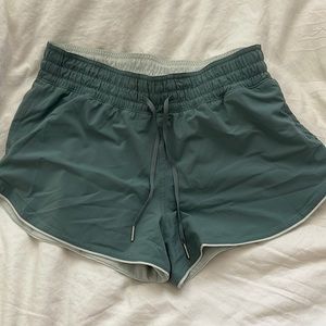 High Waisted Reversible Lululemon Shorts!